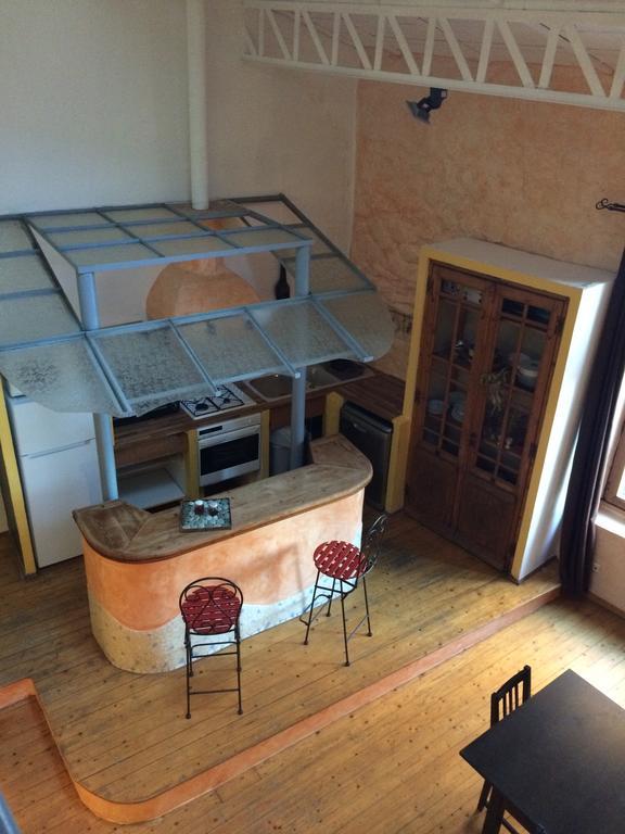 佩兹纳斯Duplex Avec Terrasse Tropezienne公寓 外观 照片